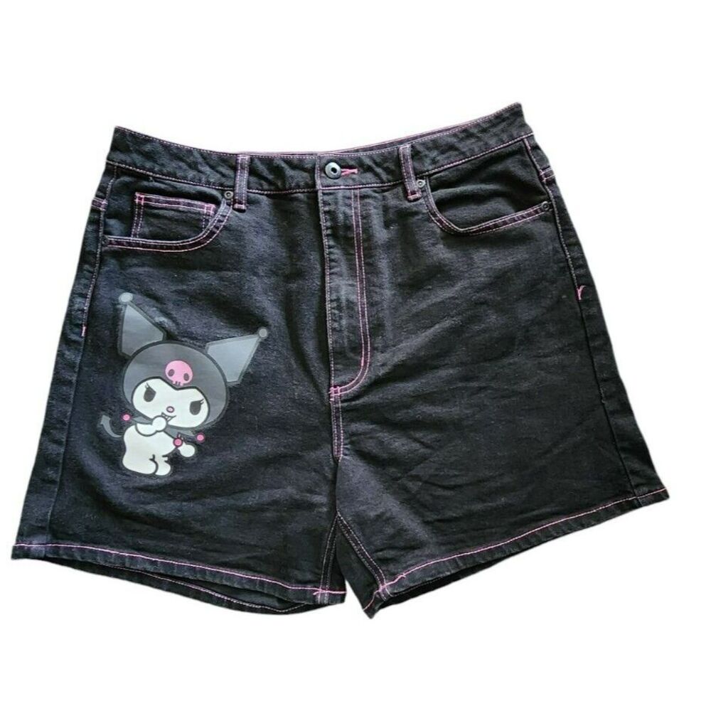 Hot Topic‎ Kuromi Jean Shorts Size 15
